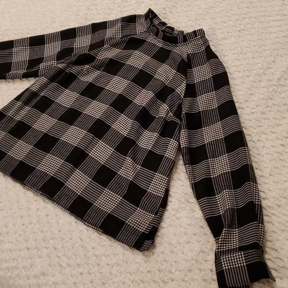 NWT LOFT plaid shirt - Picture 3 of 8